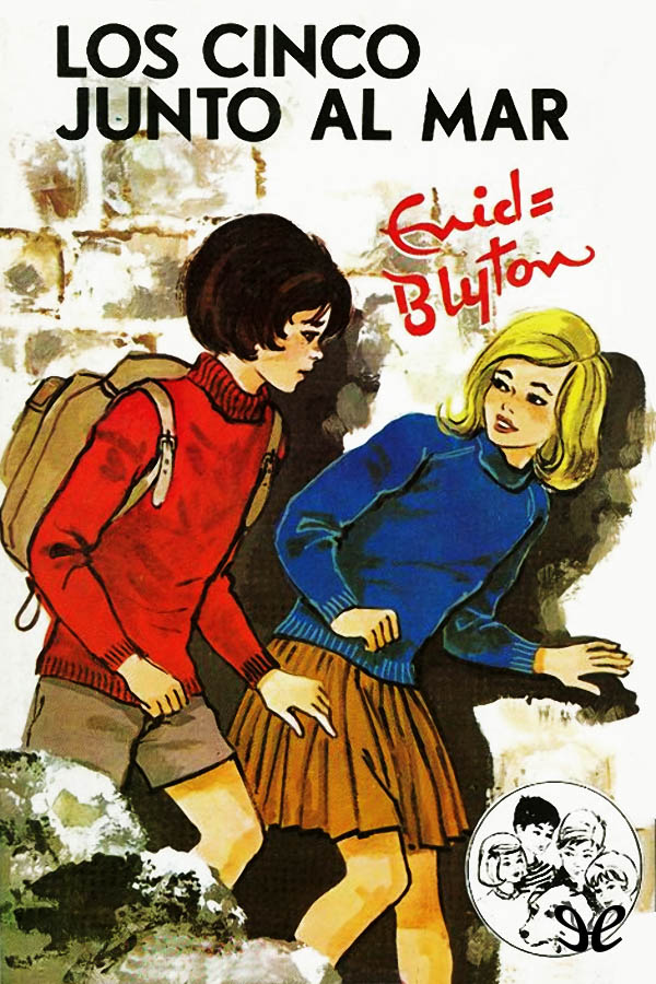 Los Cinco junto al mar